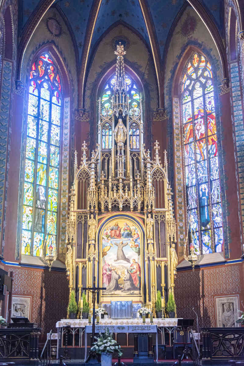 Polonia - Cracovia 108 - basílica de San Francisco de Asís.jpg